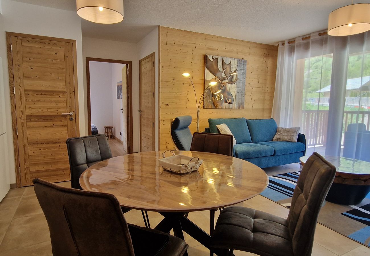 Appartement à Le Monêtier-les-Bains - T3 NEUF pour 4 personnes