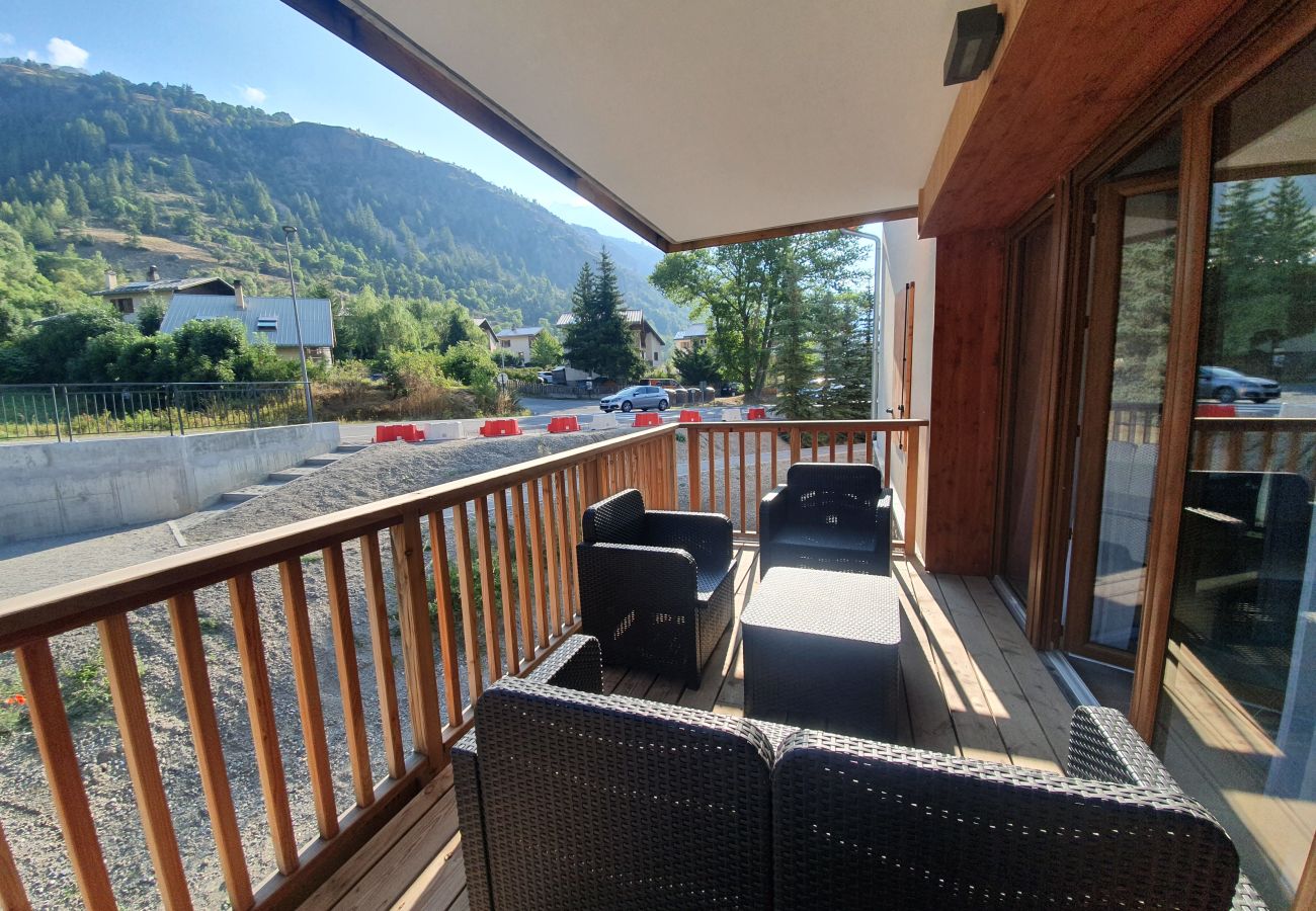 Appartement à Le Monêtier-les-Bains - T3 NEUF pour 4 personnes