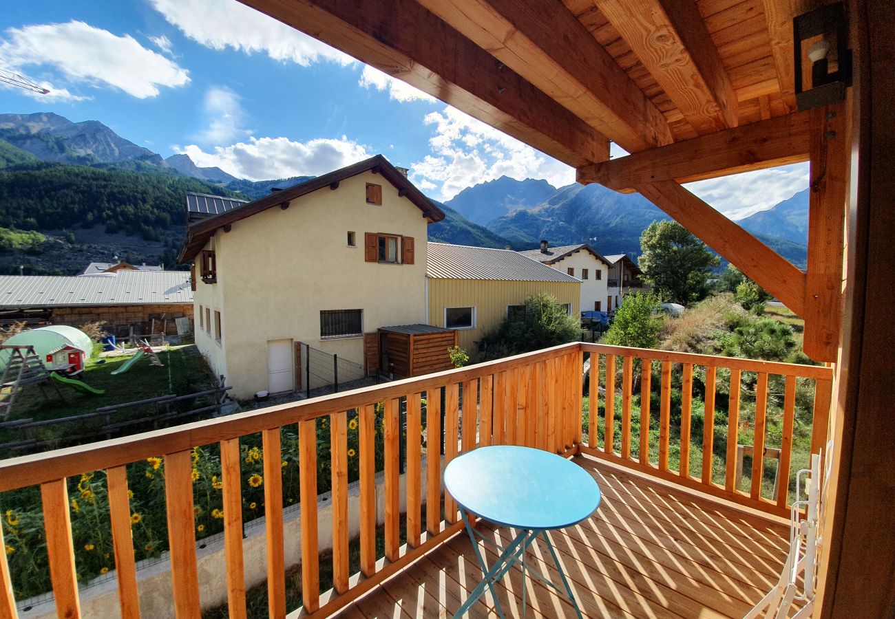 Appartement à Le Monêtier-les-Bains - Charmant T3 dans résidence neuve