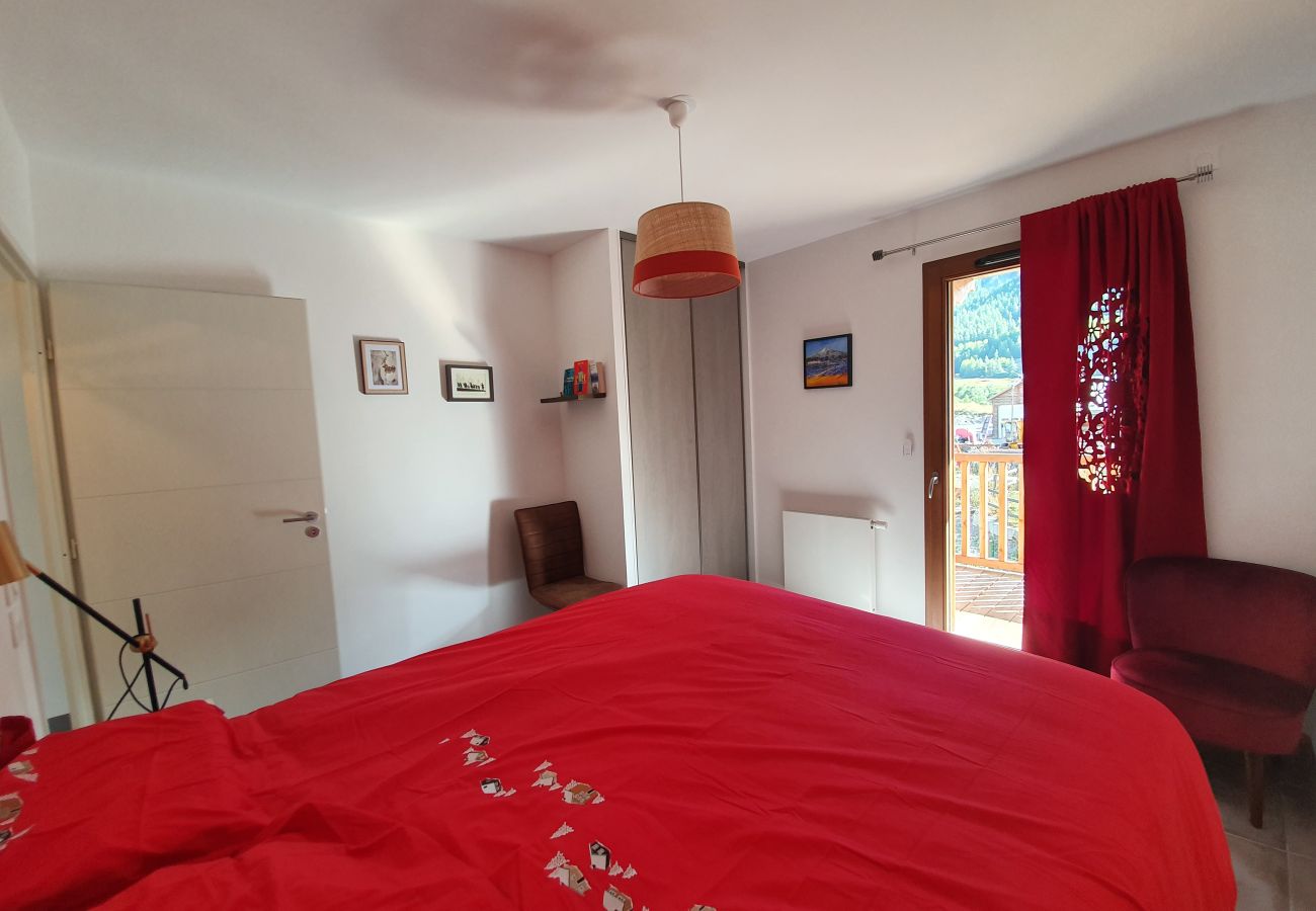 Appartement à Le Monêtier-les-Bains - Charmant T3 dans résidence neuve