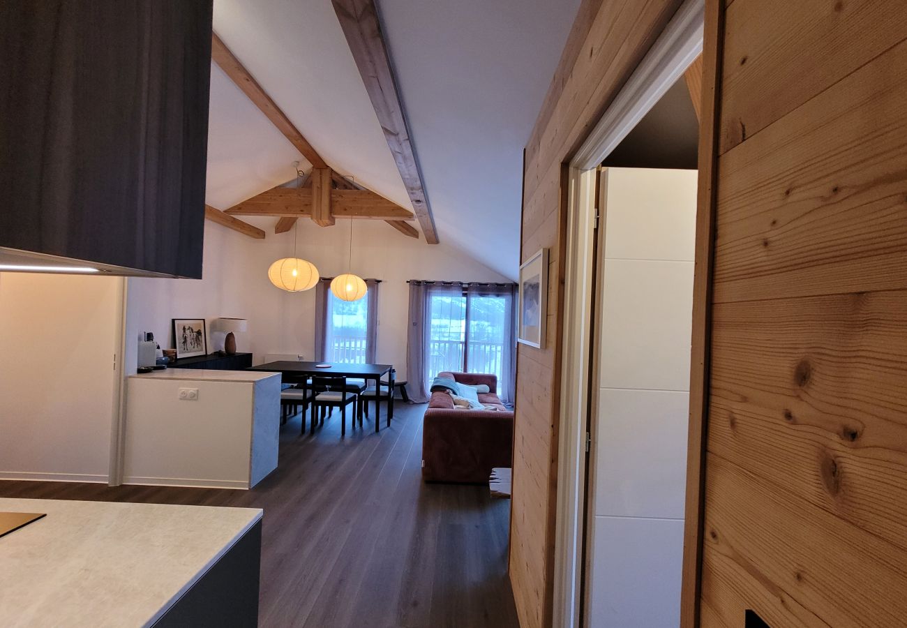 Appartement à Le Monêtier-les-Bains - Beau T3 neuf à 1km des pistes