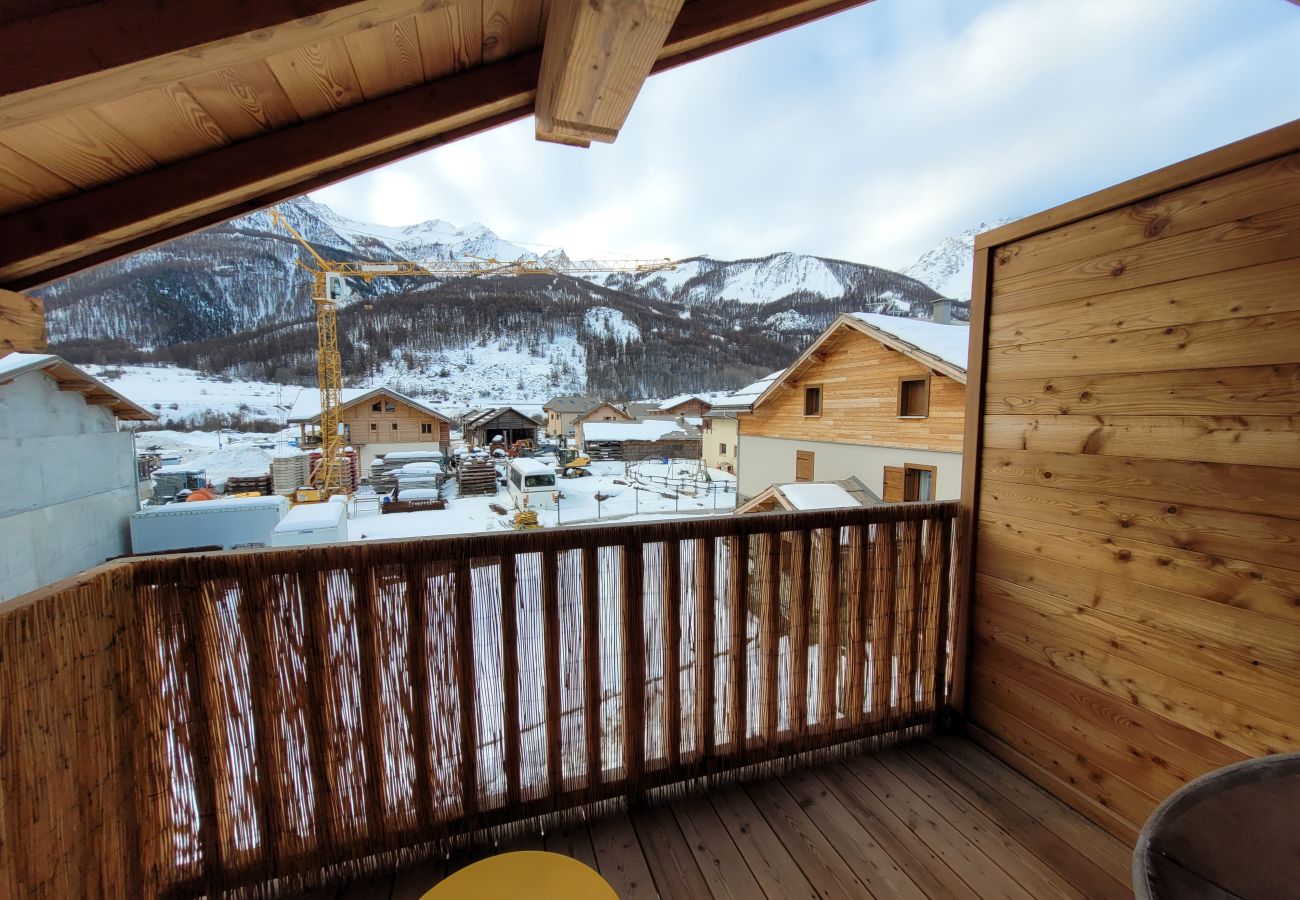 Appartement à Le Monêtier-les-Bains - Beau T3 neuf à 1km des pistes