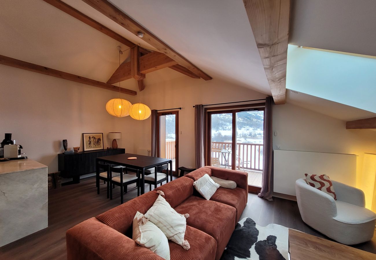 Appartement à Le Monêtier-les-Bains - Beau T3 neuf à 1km des pistes