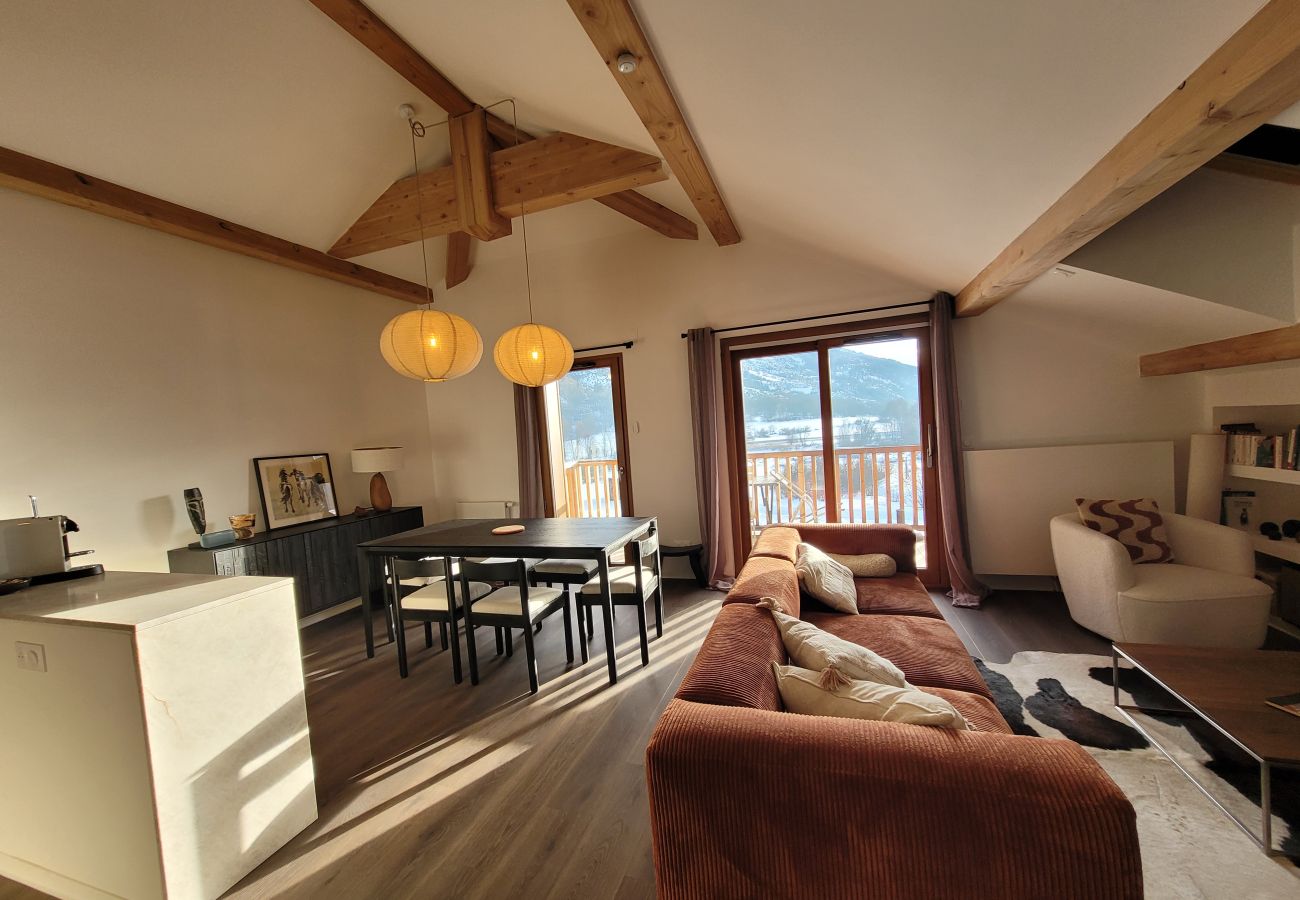 Appartement à Le Monêtier-les-Bains - Beau T3 neuf à 1km des pistes